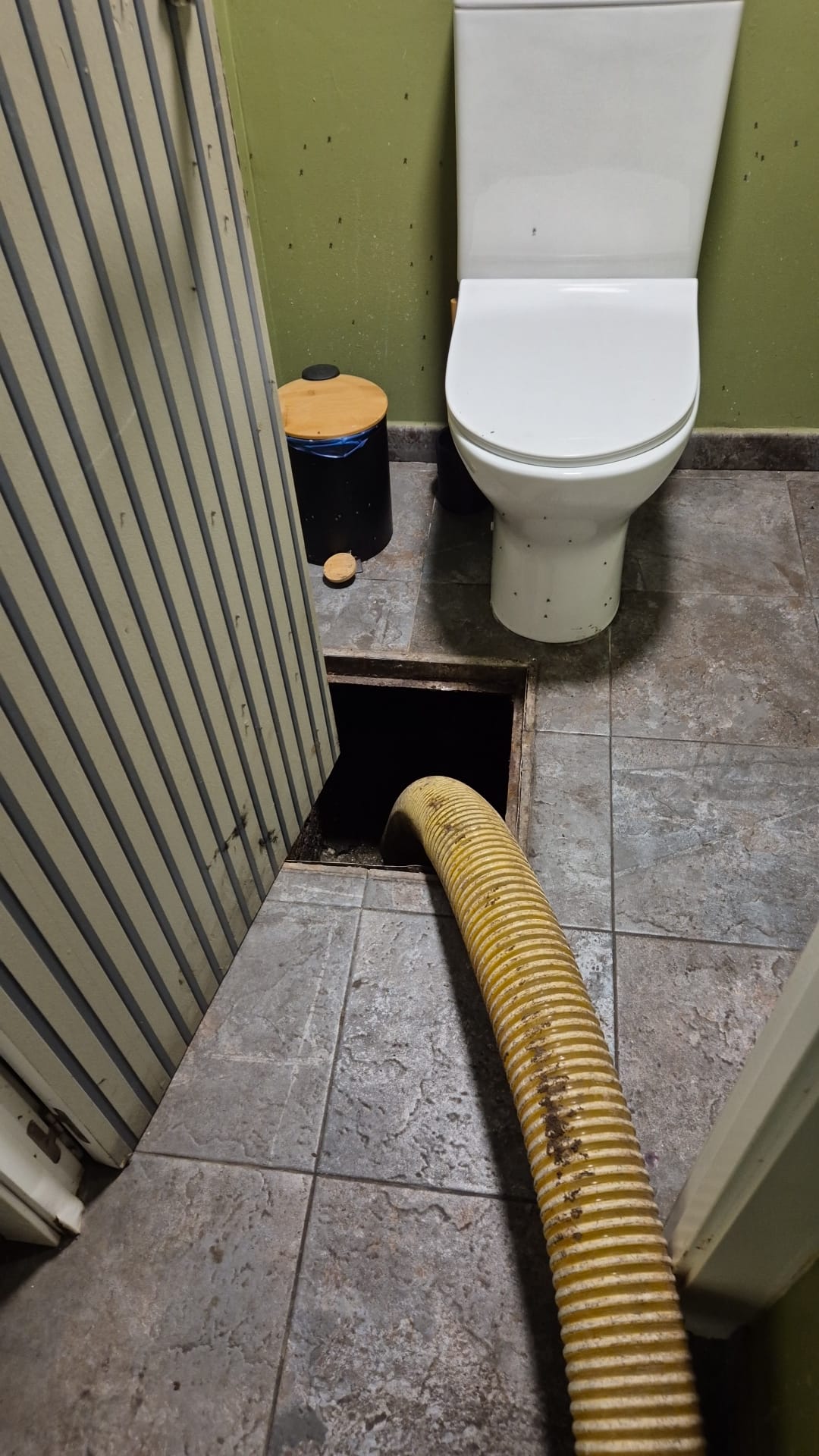 : Solución a atascos recurrentes localizando arquetas ocultas sin romper